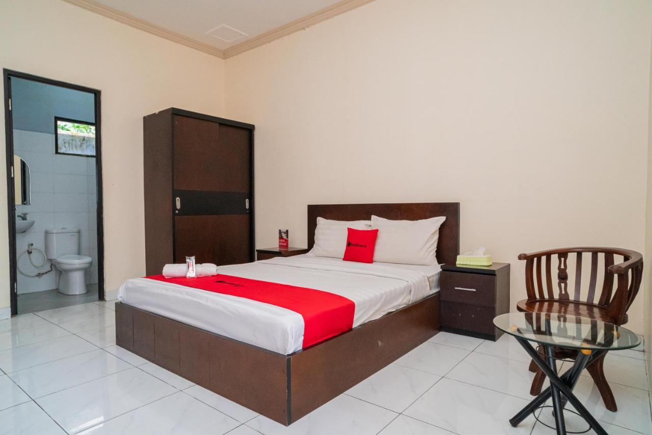 Reddoorz @ Wisma Pangrango Palangkaraya Esterno foto