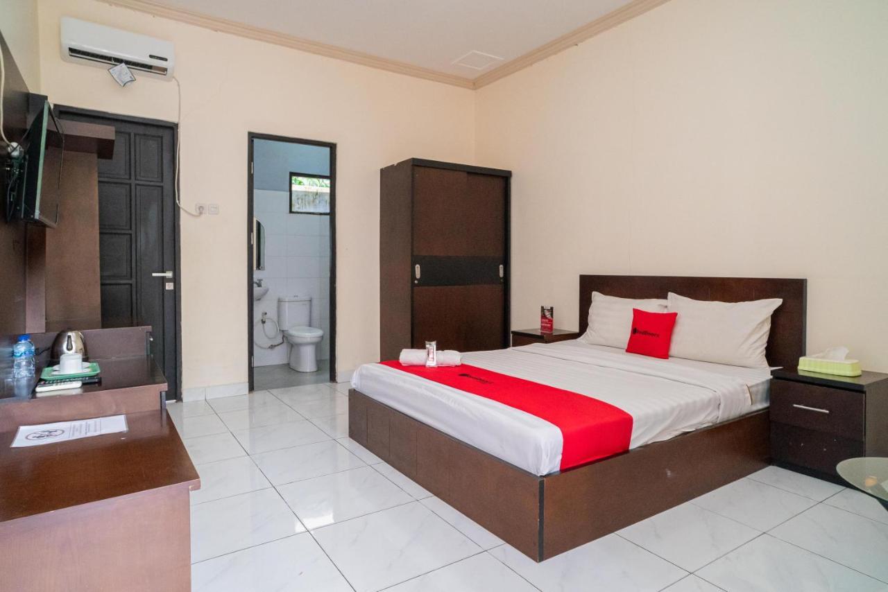 Reddoorz @ Wisma Pangrango Palangkaraya Esterno foto