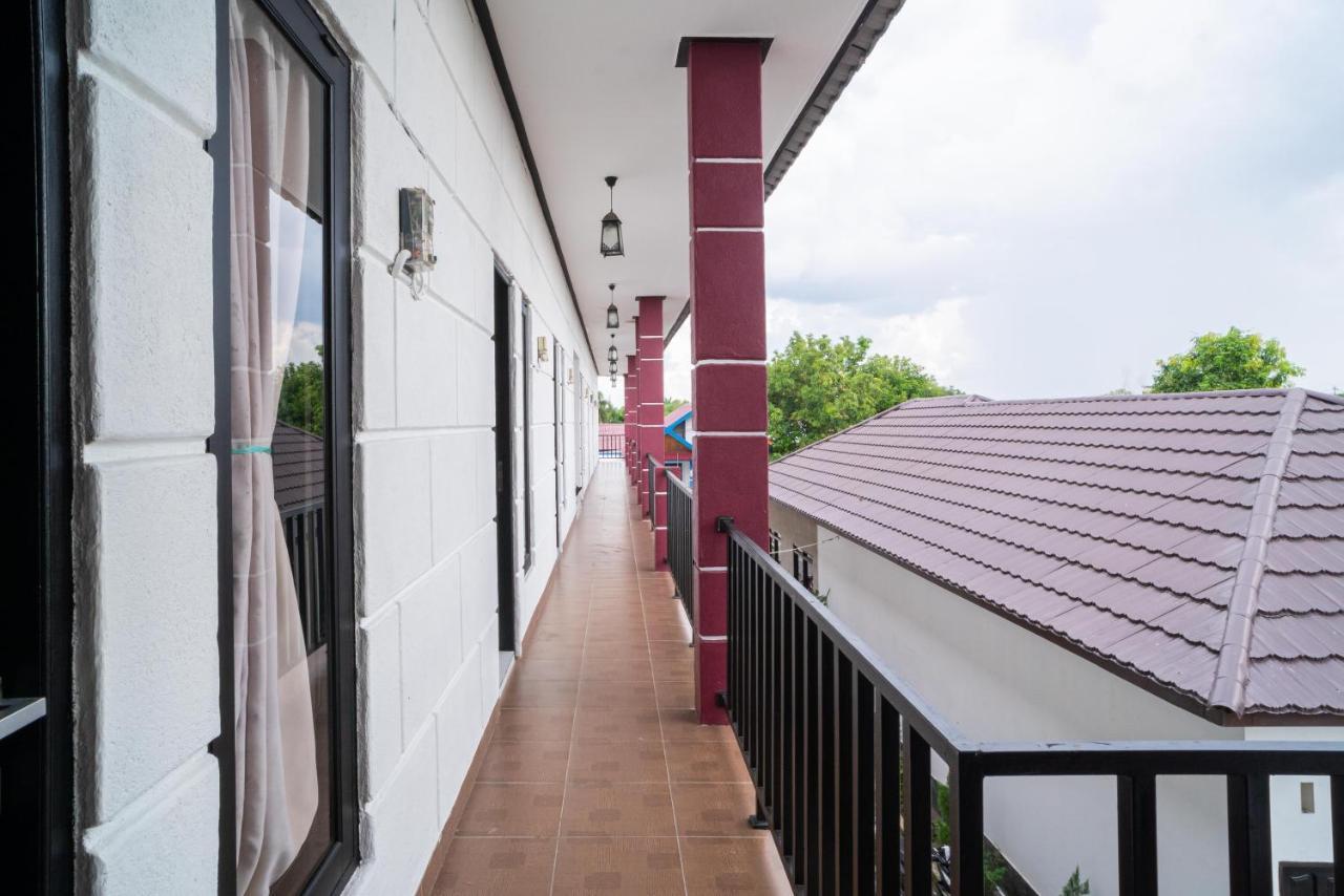 Reddoorz @ Wisma Pangrango Palangkaraya Esterno foto